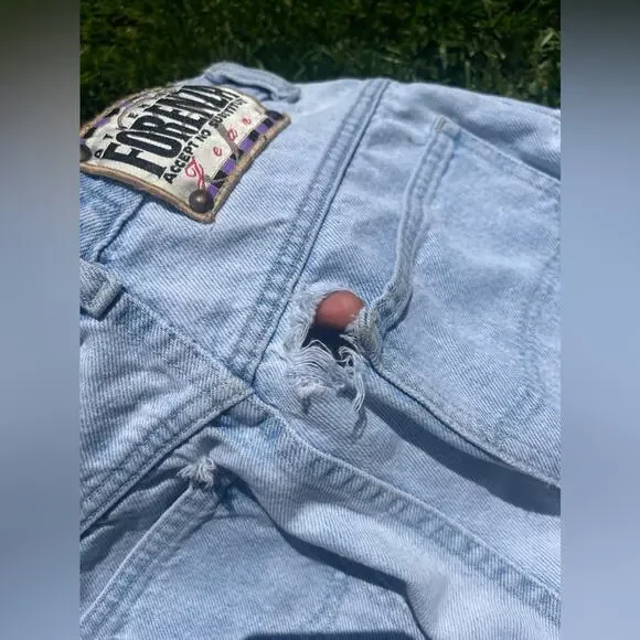 90s Vintage High Waisted Forenza Light Wash Jeans - Picture 8 of 13